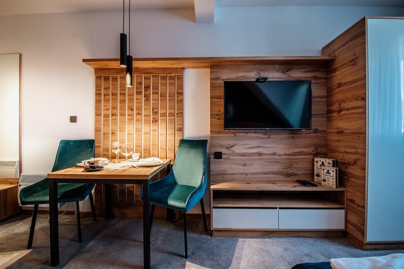 AI Dining Room Design: The Space Around the Table